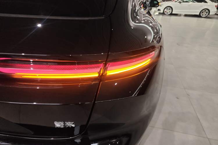 Used Nio ET5T 2025 75 kWh Touring Exterior 3