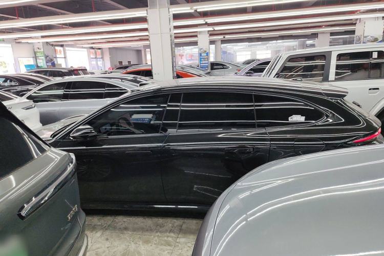Used Nio ET5T 2025 75 kWh Touring Exterior 3