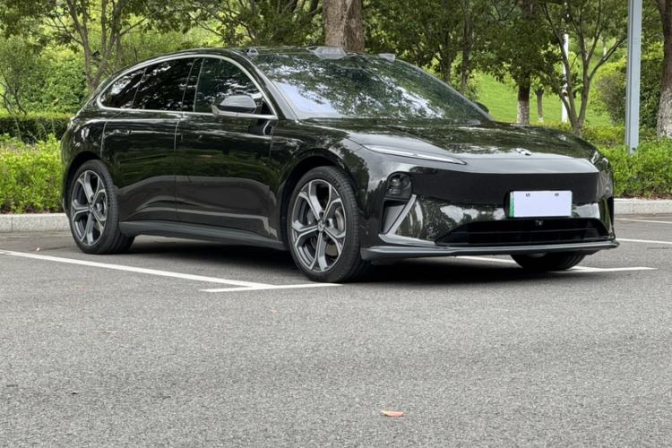 Used Nio ET5T 2025 75 kWh Touring Exterior 4