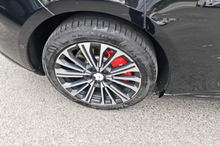 Used Nio ET5T 2025 75 kWh Touring Exterior 5
