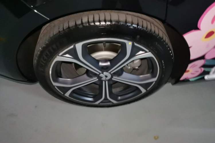 Used Nio ET5T 2025 100kWh Touring Exterior 5