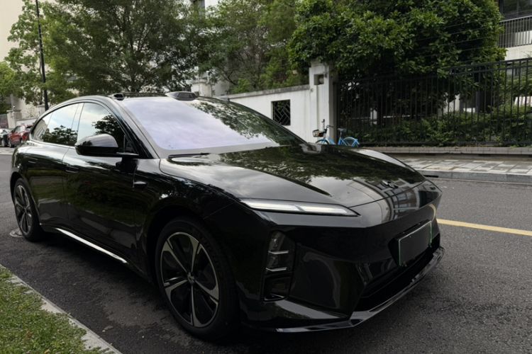 Used Nio ET5T 2025 75 kWh Touring Exterior 5