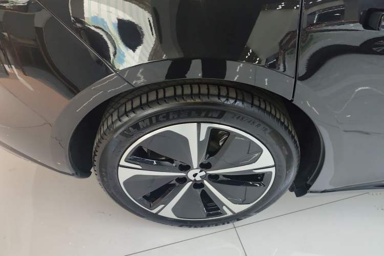 Used Nio ET5T 2025 75 kWh Touring Exterior 5