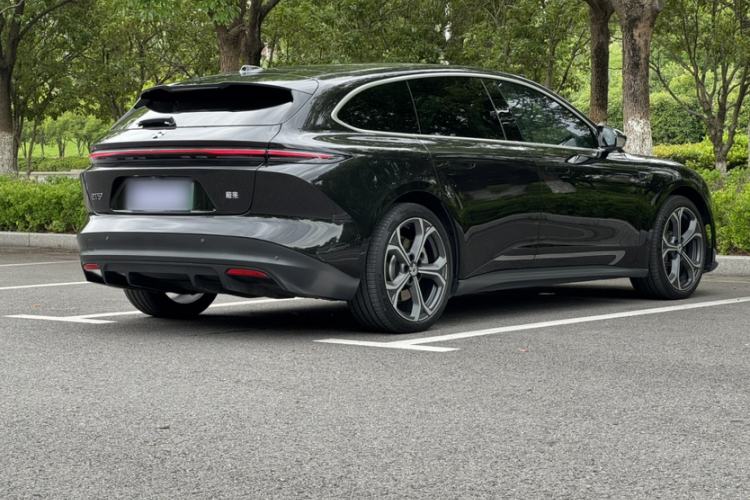Used Nio ET5T 2025 75 kWh Touring Exterior 6