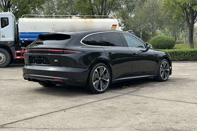 Used Nio ET5T 2025 75 kWh Touring Exterior 7