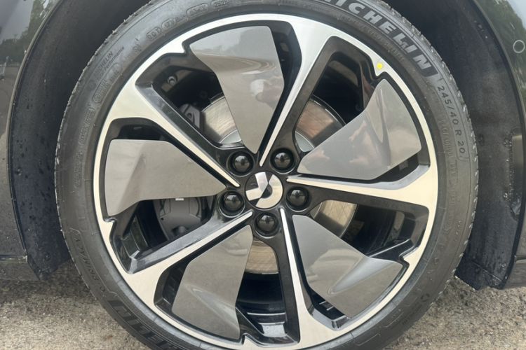 Used Nio ET5T 2025 75 kWh Touring Exterior 8