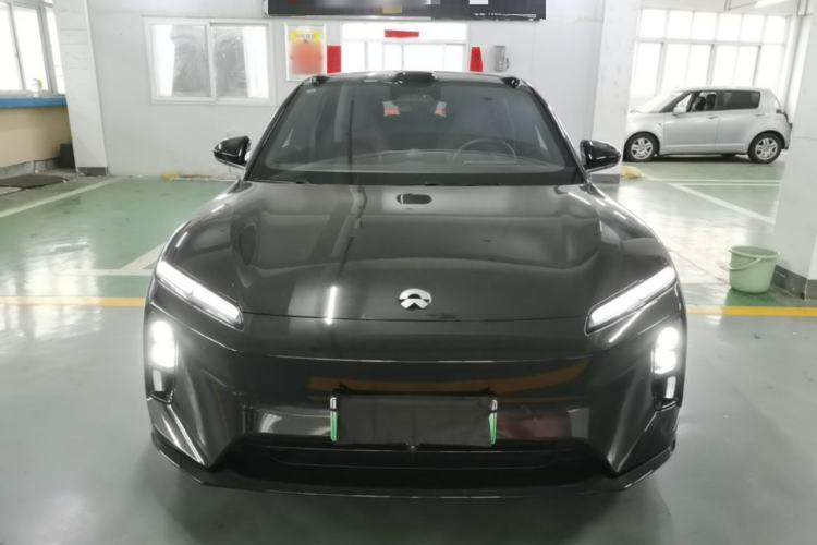 Used Nio ET5T 2025 75 kWh Touring Front