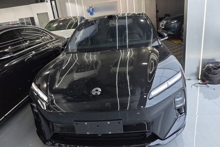 Used Nio ET5T 2025 100kWh Touring Front