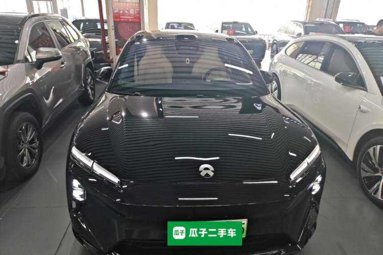 Used Nio ET5T 2025 75 kWh Touring Front
