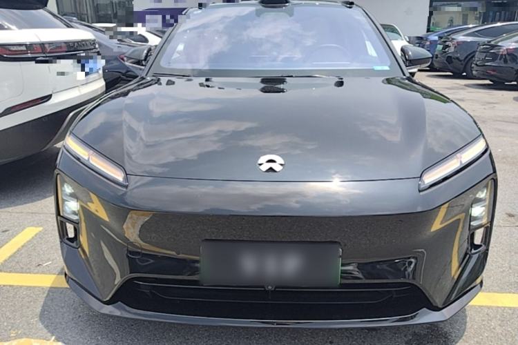 Used Nio ET5T 2025 75 kWh Touring Front