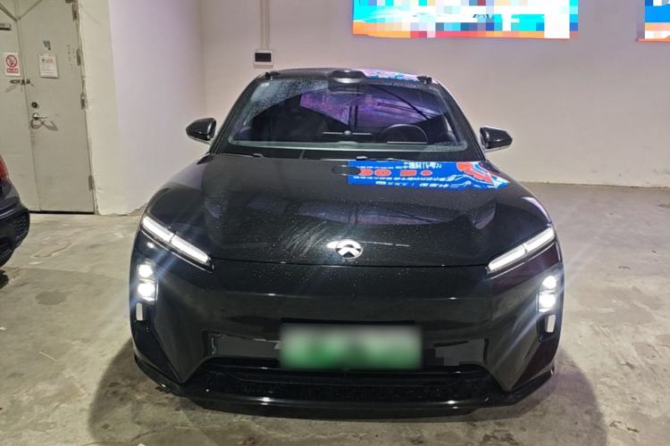 Used Nio ET5T 2025 75 kWh Touring Front