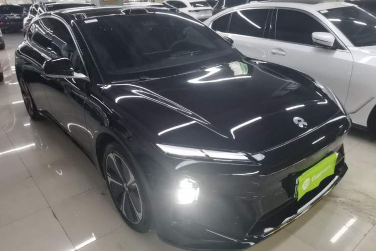 Used Nio ET5T 2025 75 kWh Touring Front Right 45 Deg