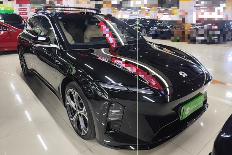 Used Nio ET5T 2025 75 kWh Touring Front Right 45 Deg
