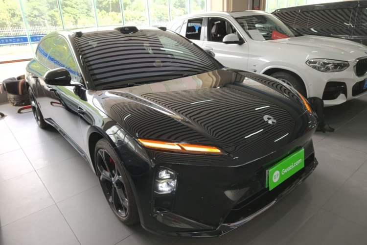 Used Nio ET5T 2025 75 kWh Touring Front Right 45 Deg
