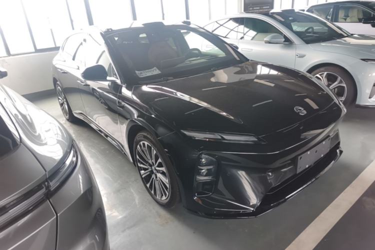 Used Nio ET5T 2025 75 kWh Touring Front Right 45 Deg