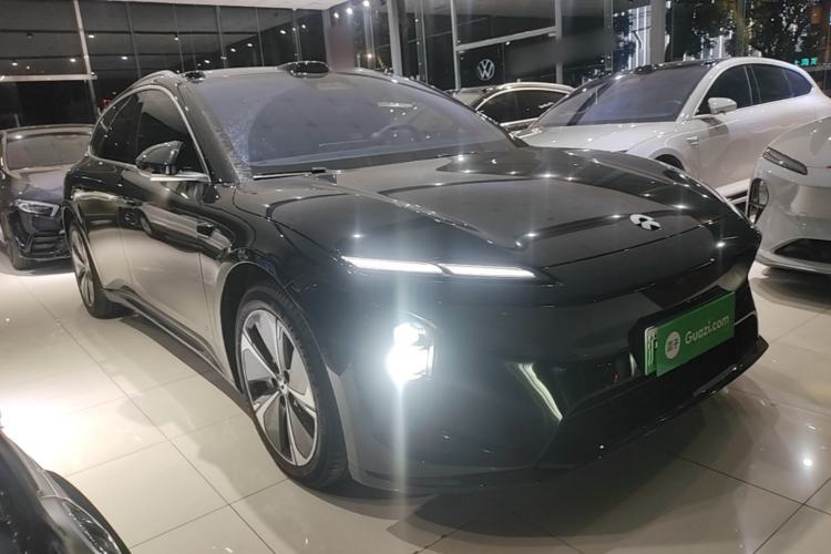 Used Nio ET5T 2025 75 kWh Touring Front Right 45 Deg