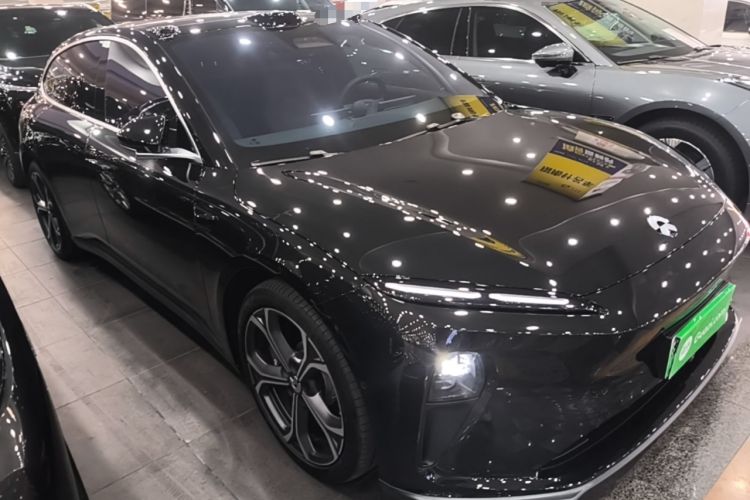 Used Nio ET5T 2025 75 kWh Touring Front Right 45 Deg