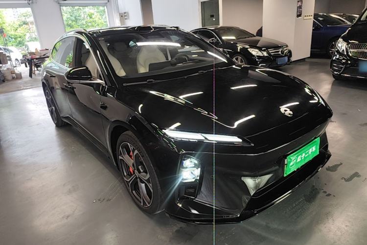 Used Nio ET5T 2025 75 kWh Touring Front Right 45 Deg
