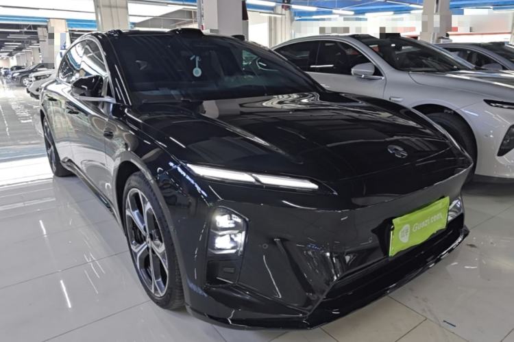 Used Nio ET5T 2025 75 kWh Touring Front Right 45 Deg