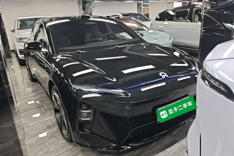 Used Nio ET5T 2025 75 kWh Touring Front Right 45 Deg
