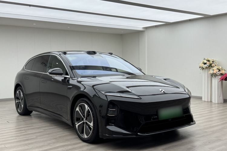 Used Nio ET5T 2025 75 kWh Touring Front Right 45 Deg