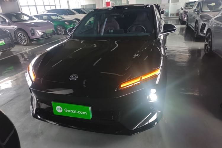 Used Nio ET5T 2025 75 kWh Touring Front