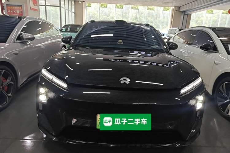 Used Nio ET5T 2025 75 kWh Touring Front