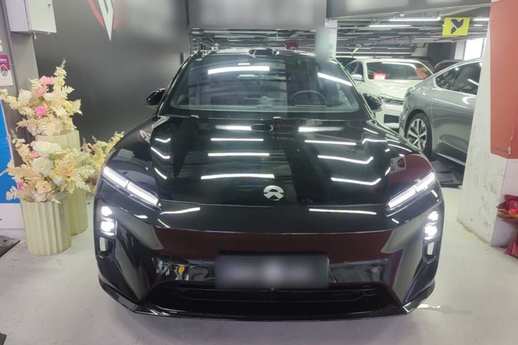 Used Nio ET5T 2025 75 kWh Touring Front