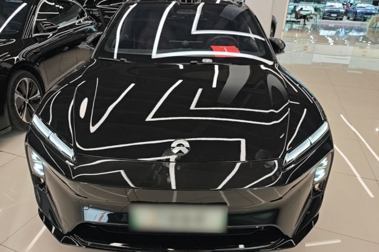 Used Nio ET5T 2025 75 kWh Touring Front