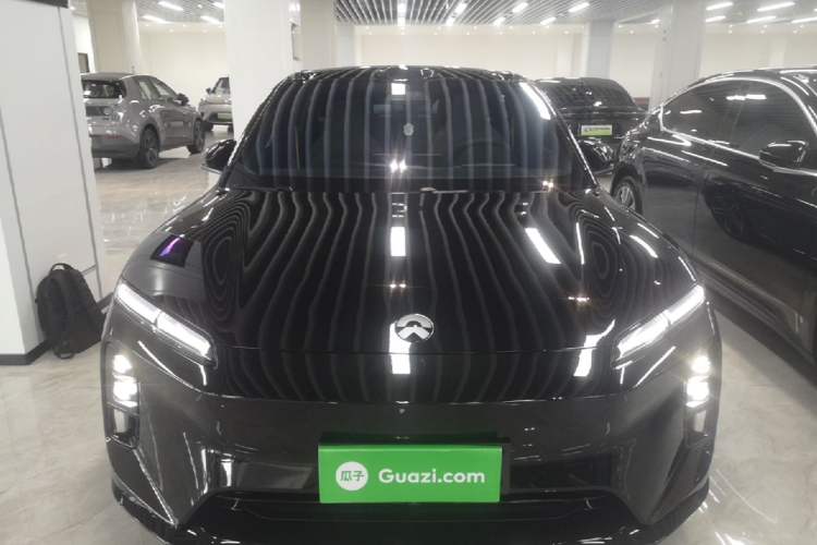 Used Nio ET5T 2025 Model Champion Commemorative Edition, 75kWh Touring Front