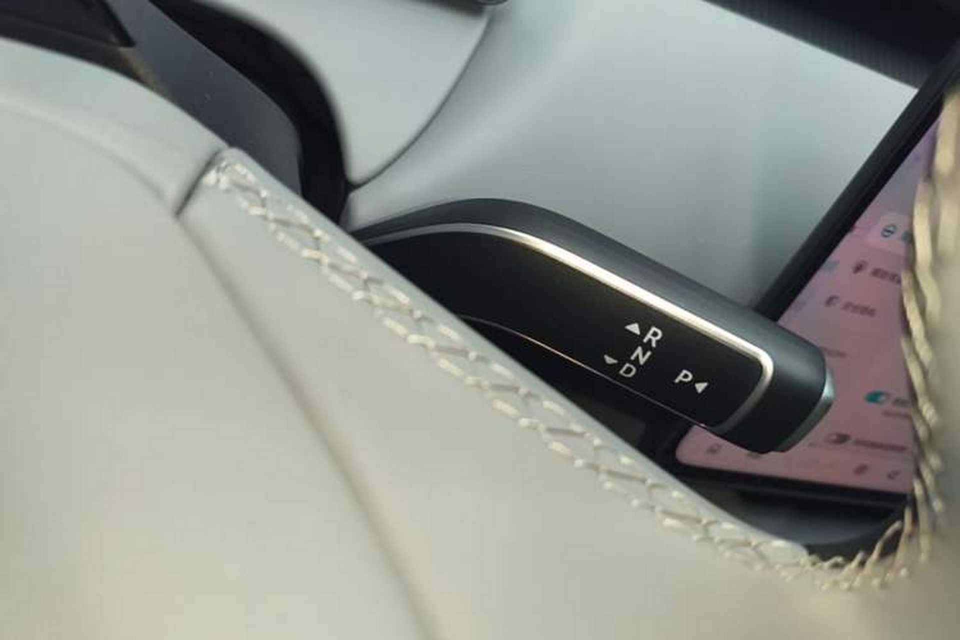 Used Nio ET5T 2025 75 kWh Touring Gear Lever