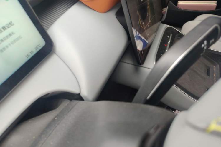 Used Nio ET5T 2025 Model Champion Commemorative Edition, 75kWh Touring Gear Lever