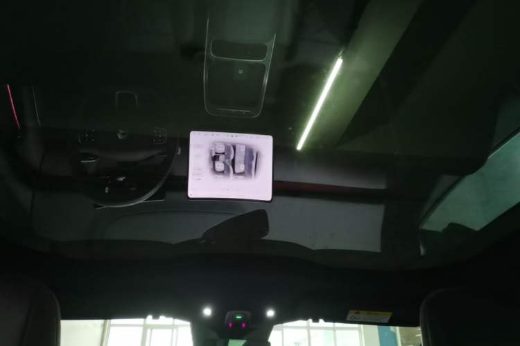 Used Nio ET5T 2025 75 kWh Touring Headliner