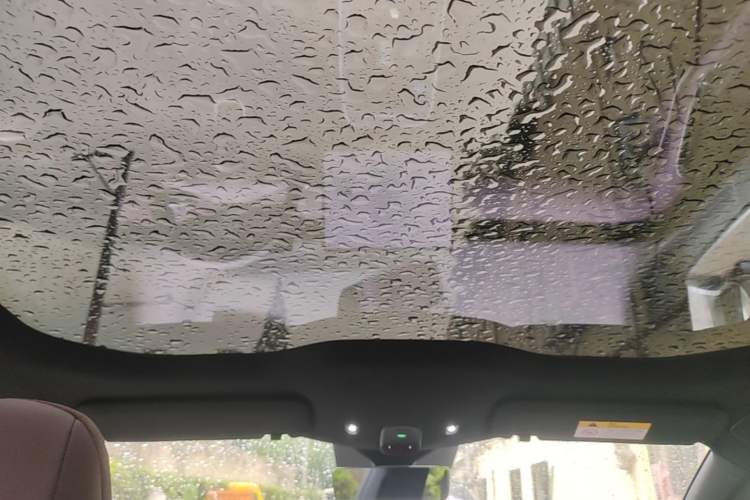 Used Nio ET5T 2025 75 kWh Touring Headliner