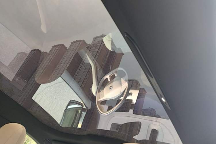 Used Nio ET5T 2025 75 kWh Touring Headliner