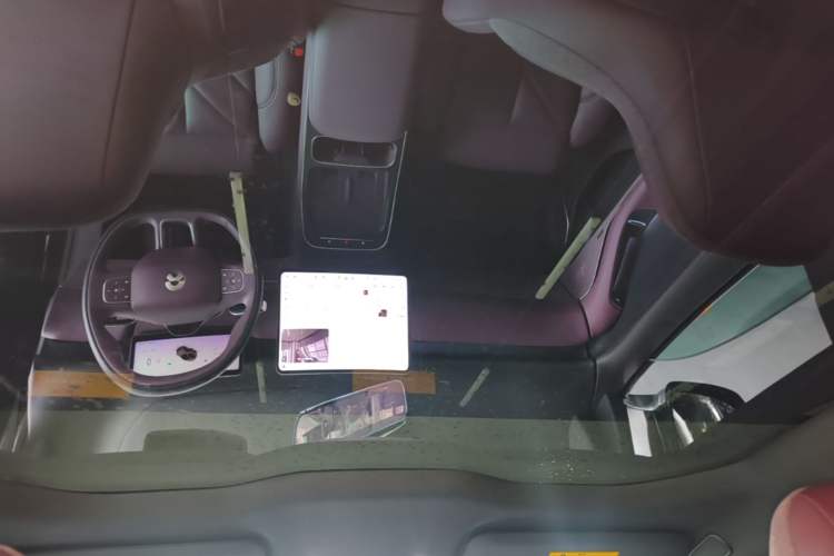 Used Nio ET5T 2025 75 kWh Touring Headliner
