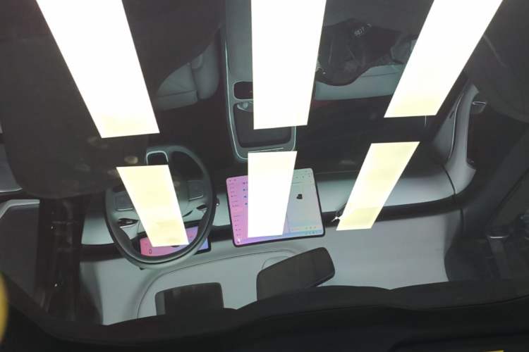 Used Nio ET5T 2025 75 kWh Touring Headliner