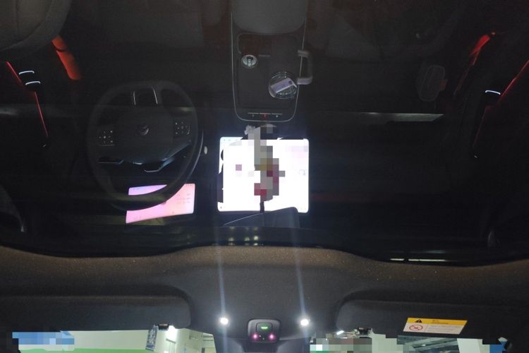 Used Nio ET5T 2025 75 kWh Touring Headliner