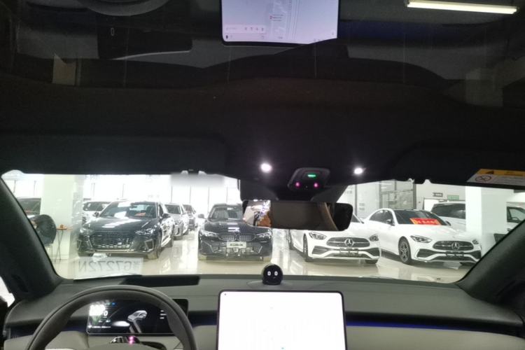 Used Nio ET5T 2025 75 kWh Touring Headliner