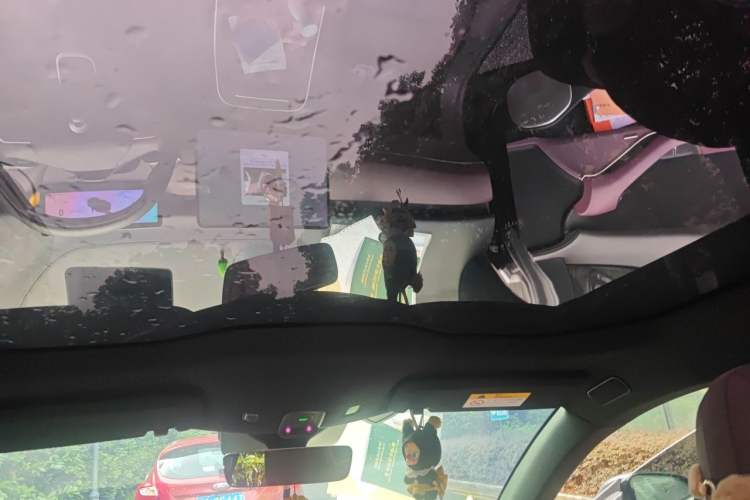 Used Nio ET5T 2025 75 kWh Touring Headliner