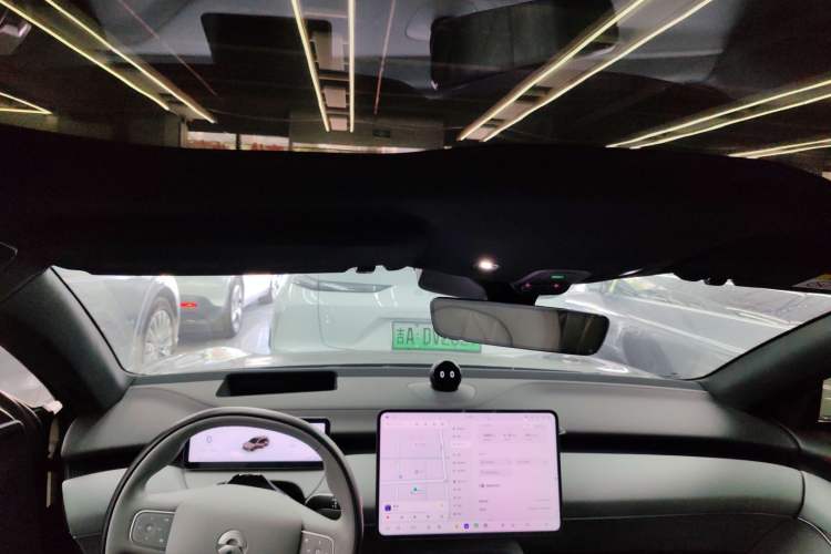 Used Nio ET5T 2025 75 kWh Touring Headliner