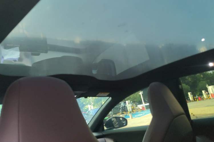 Used Nio ET5T 2025 75 kWh Touring Headliner