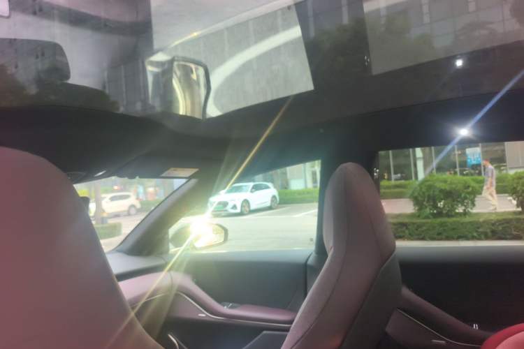 Used Nio ET5T 2025 75 kWh Touring Headliner