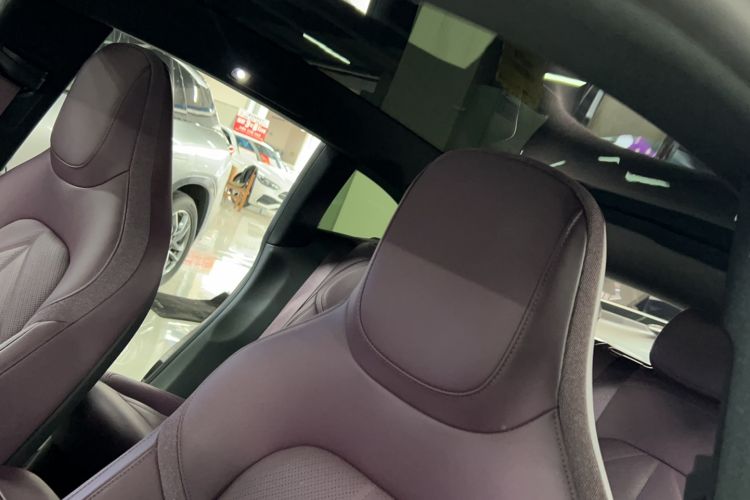 Used Nio ET5T 2025 75 kWh Touring Headliner