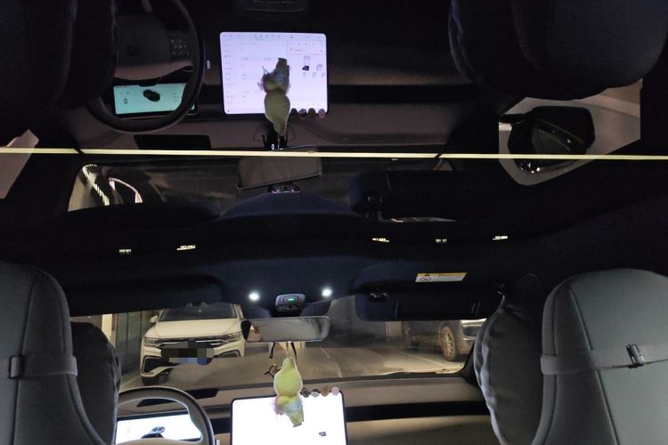 Used Nio ET5T 2025 75 kWh Touring Headliner