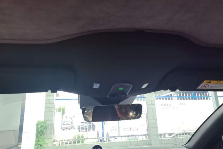 Used Nio ET5T 2025 75 kWh Touring Headliner