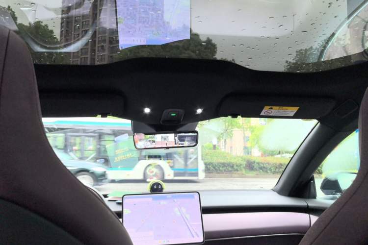 Used Nio ET5T 2025 75 kWh Touring Headliner