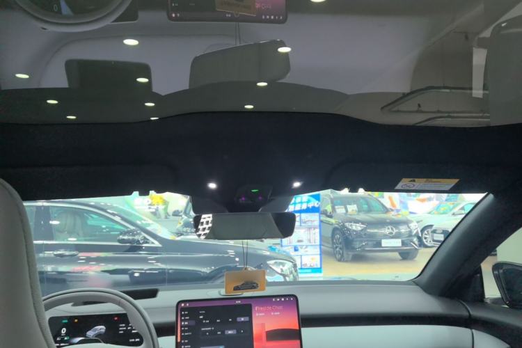 Used Nio ET5T 2025 75 kWh Touring Headliner