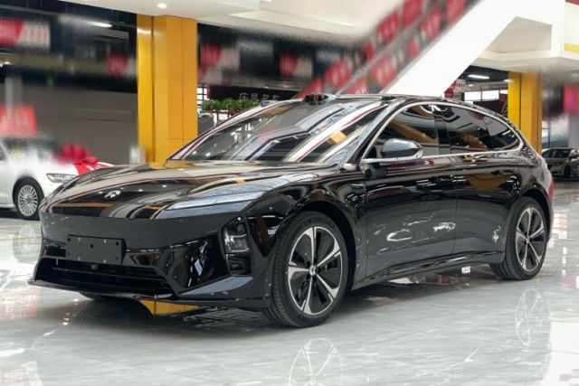 Used Nio ET5T 2025 75 kWh Touring