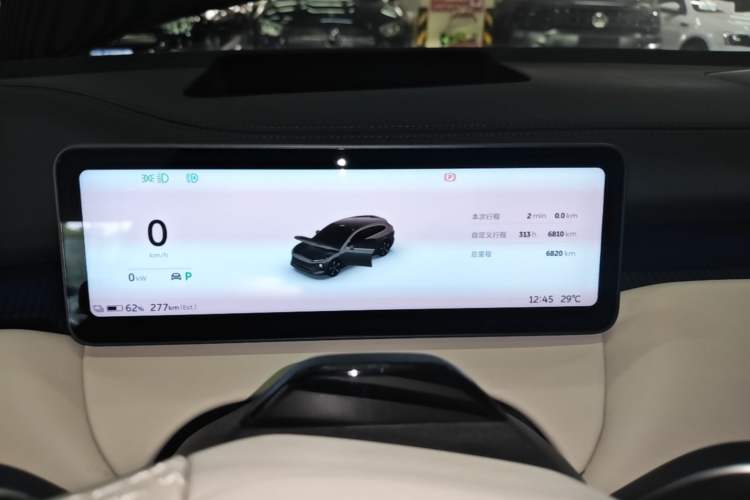 Used Nio ET5T 2025 75 kWh Touring Instrument Cluster